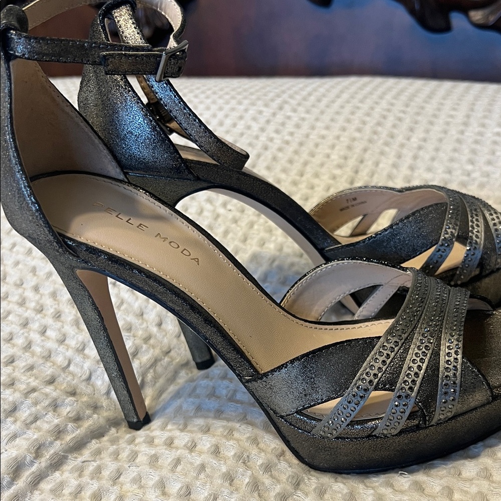 Pelle Moda Metallic Black Strappy Heels